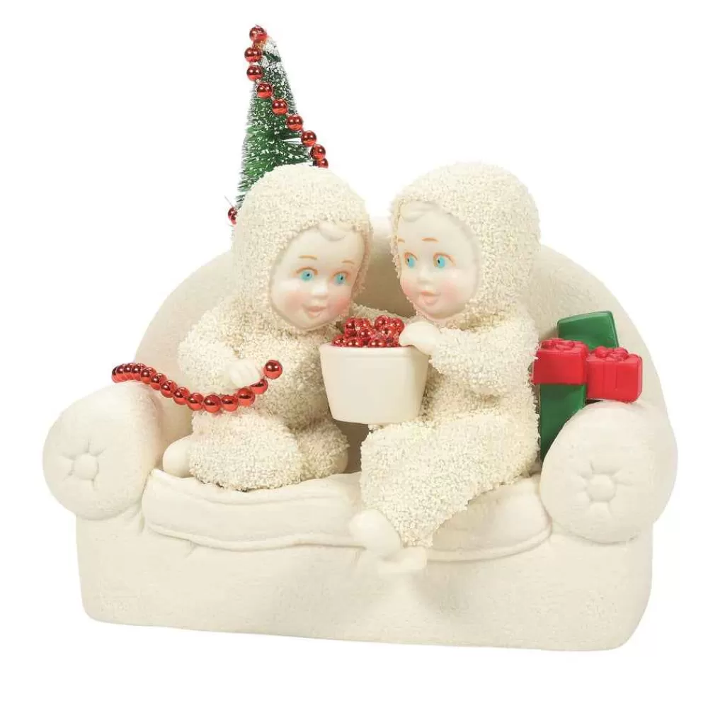 Department 56 2022 Snowbabies Retirements-Stringing Cranberries